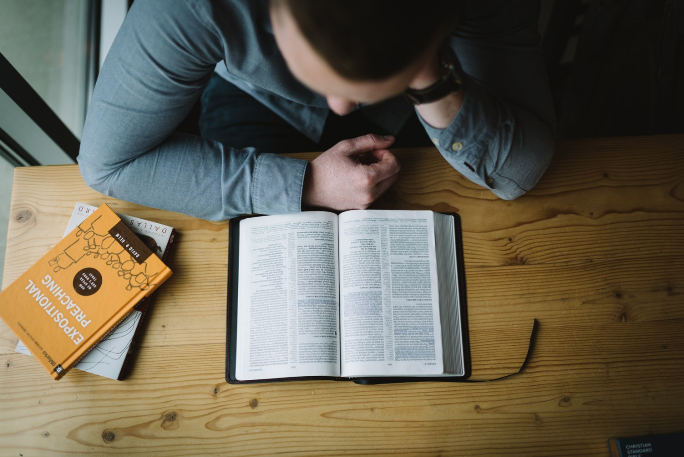 Perchè il cristiano deve applicarsi alla lettura