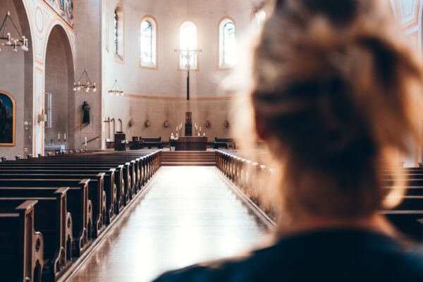 Il ruolo della donna nella formazione di una chiesa sana (parte 1)